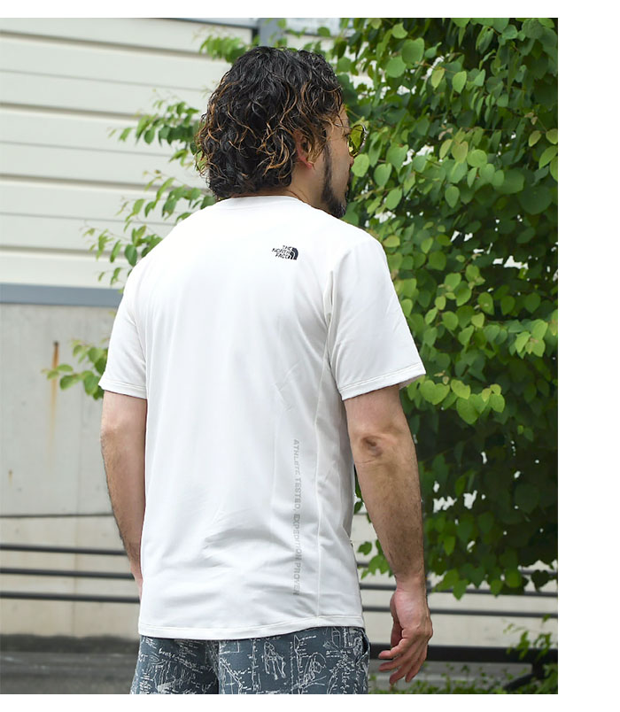 THE NORTH FACEザ ノースフェイスのTシャツ One Point Logo02