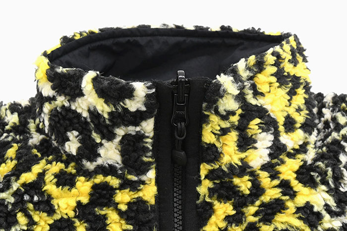 STUSSYステューシーのジャケット Sherpa Reversible09