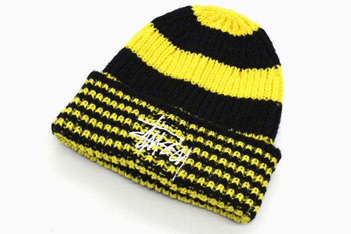 『希少』Stüssy ビーニー 値下げ中 希少stussy ラスタカラーニット帽 - メルカリ