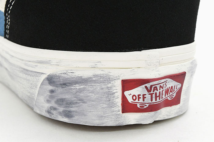 VANSバンズのスニーカー ニュースクール03