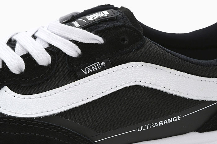 VANSバンズのスニーカー ウルトラレンジ 2.0 05