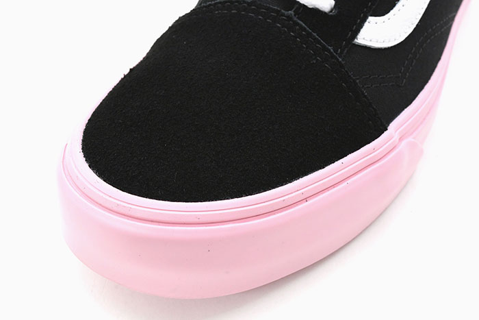 VANSバンズのスニーカー オールドスクール04