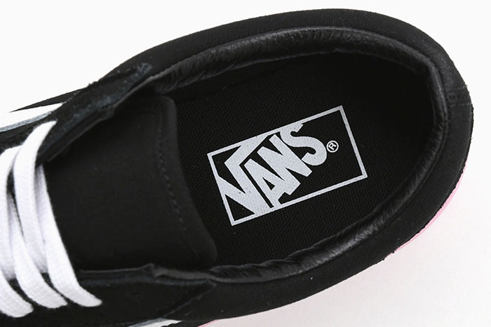 VANSバンズのスニーカー オールドスクール07