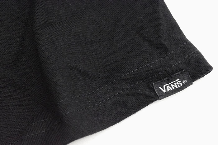 VANSバンズのTシャツ Left Chest Logo08