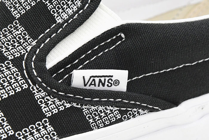 VANSバンズのスニーカー スリッポン06