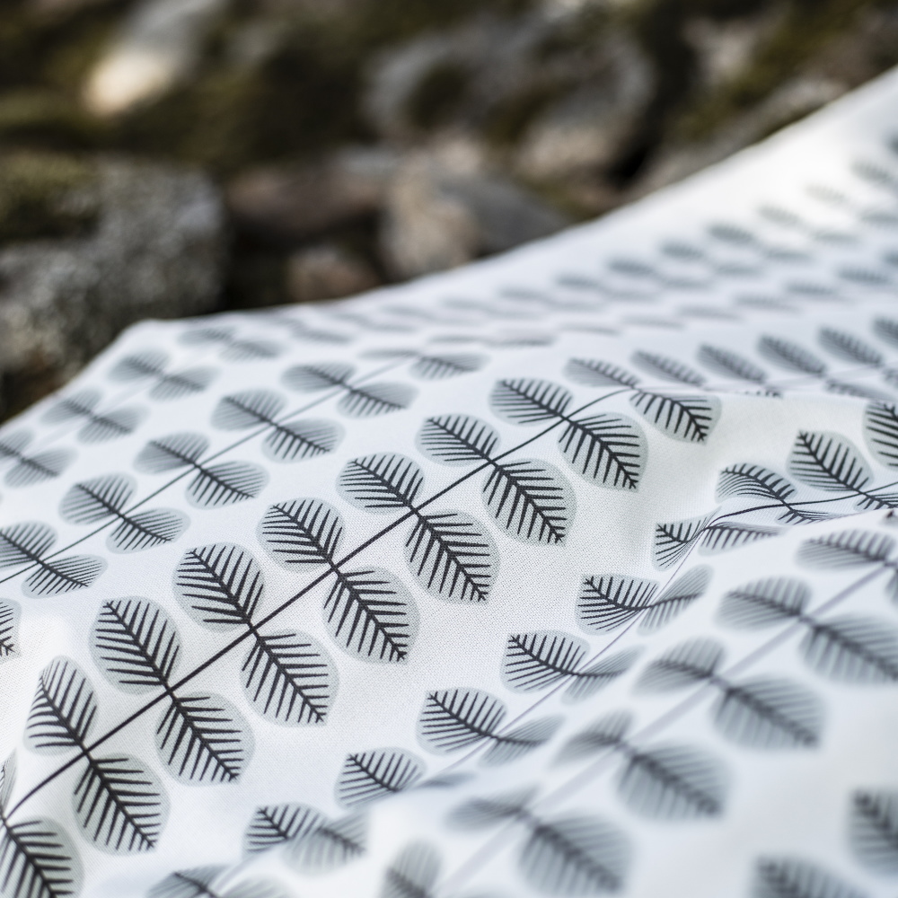 Ljungbergs Bersa グレー 屋外での使用イメージ