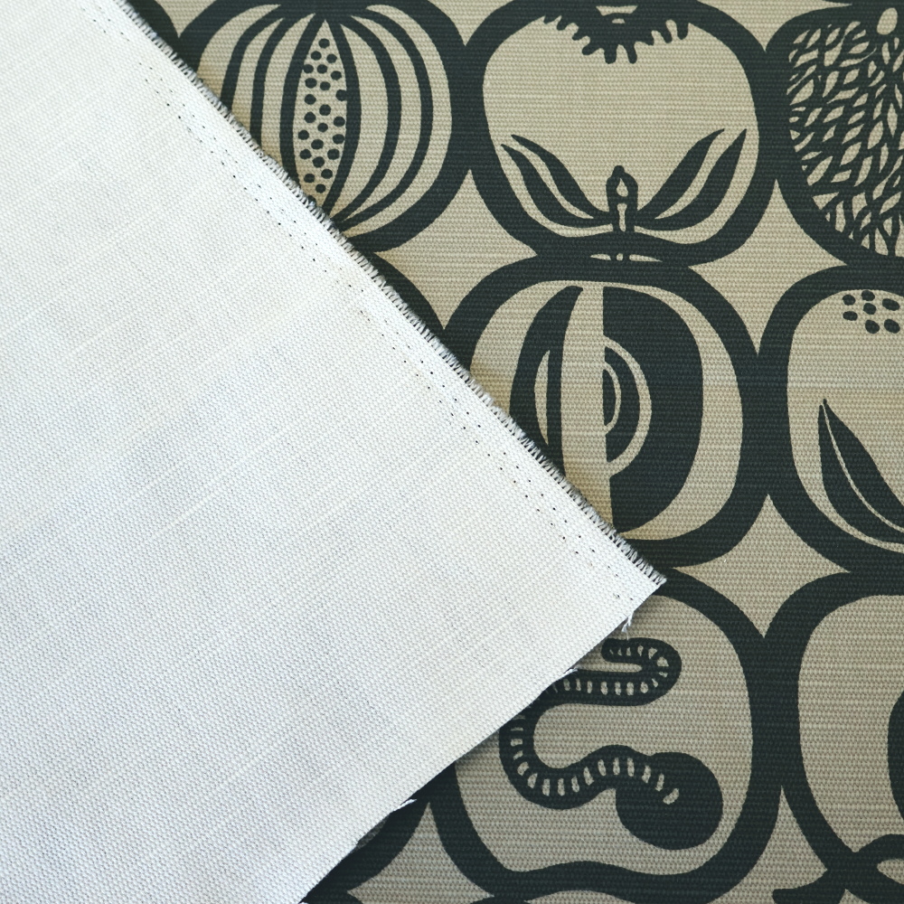 Fruktlada 生地 裏面と厚み