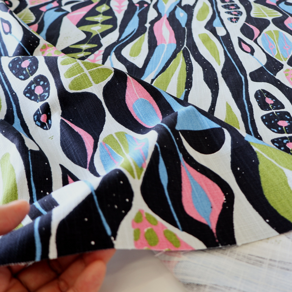 Bulbous 生地 質感と色