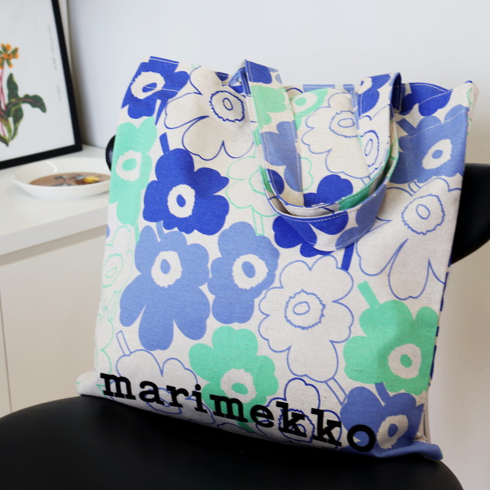 マリメッコ トートバッグ ウニッコ 置きイメージ