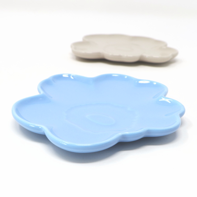 marimekko（マリメッコ） ウニッコ 箱付き プレート 2枚 セット ライト