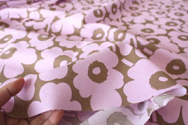 marimekko マリメッコ 生地 ミニウニッコ ピンク 10cm単位