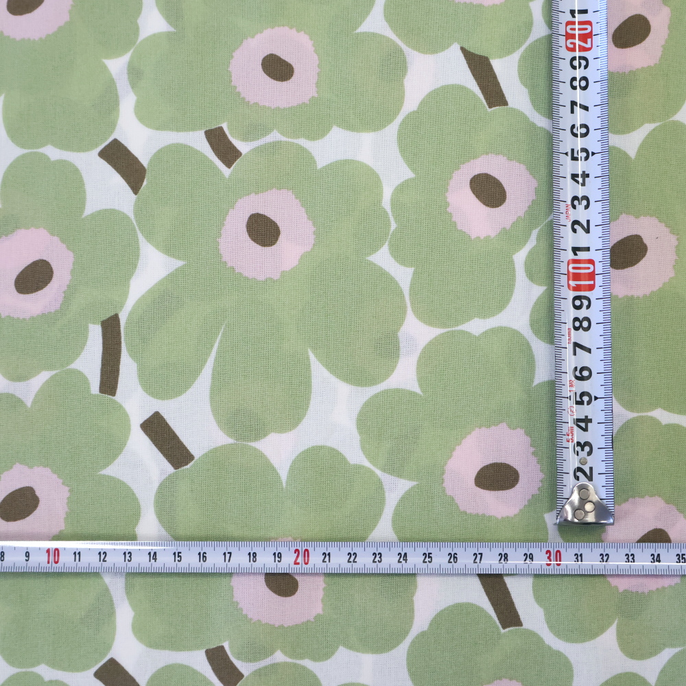 マリメッコ MINI UNIKKO ファブリック 柄サイズ