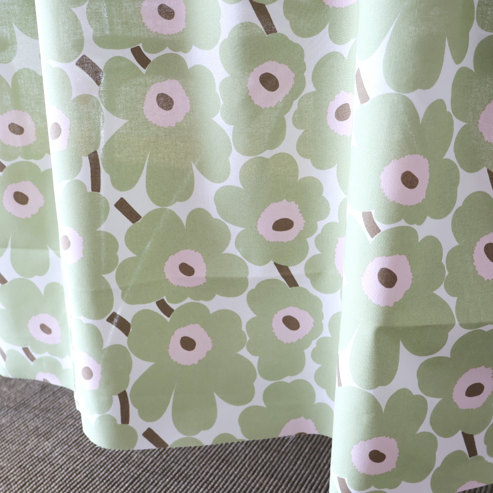 マリメッコ MINI UNIKKO ファブリック カーテンイメージ