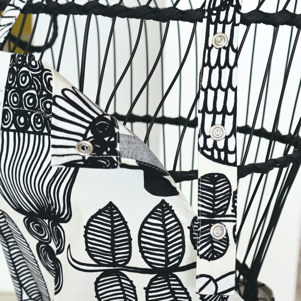 スナップボタン仕様