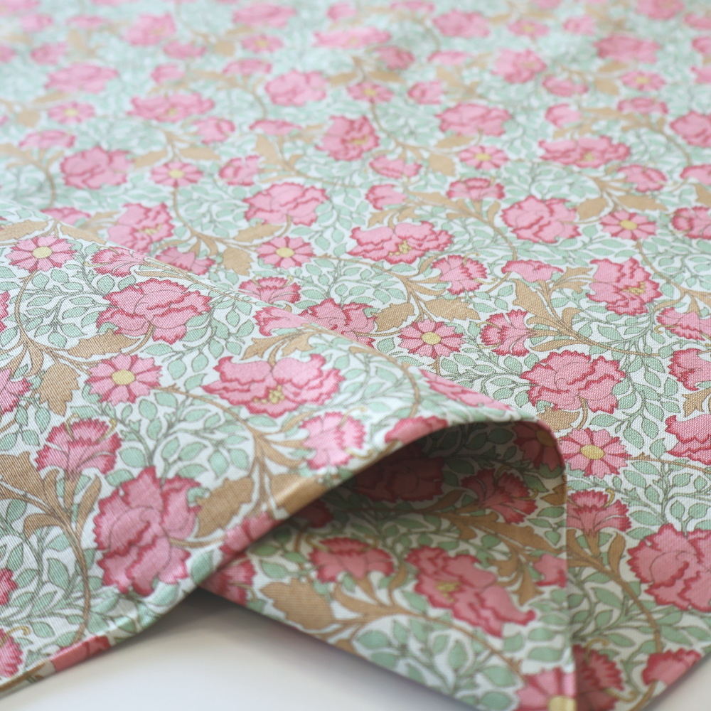 生地の表情アップ