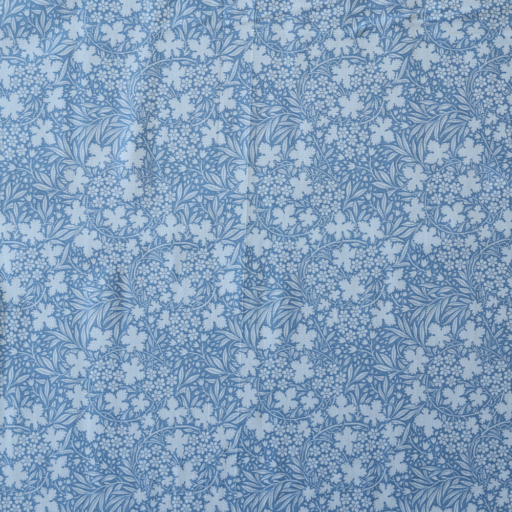 Bushbloom Cornflower 柄全体