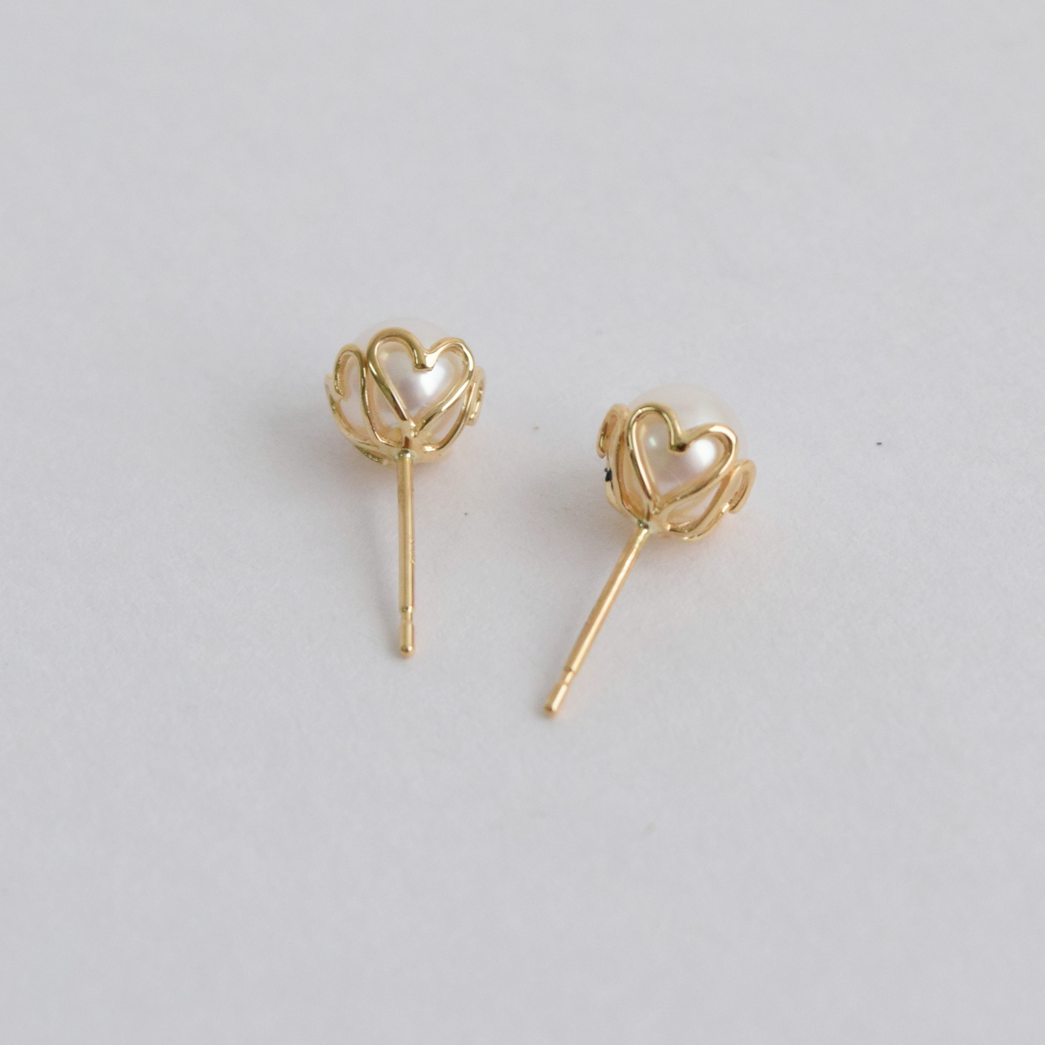 ❤６月誕生石❤一級 大粒 本真珠ピアス❤￥130000を‥半額以下に ❤6月誕生石❤一級 大粒 本真珠ピアス❤￥130000を‥半額以下に
