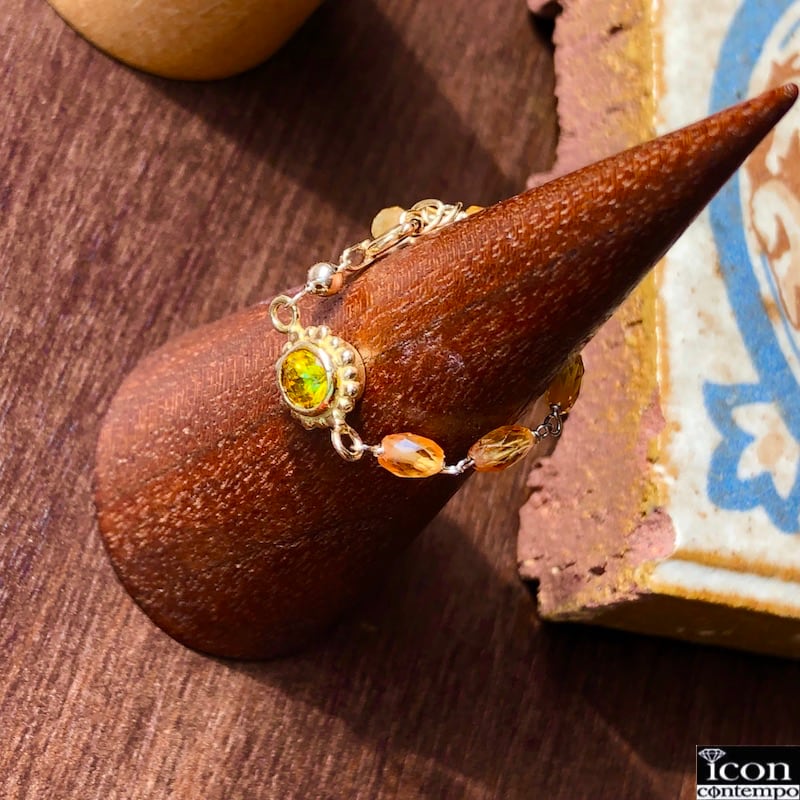 華やかなゴールデンカラー☆七色の眩しいファイア！】スフェーン