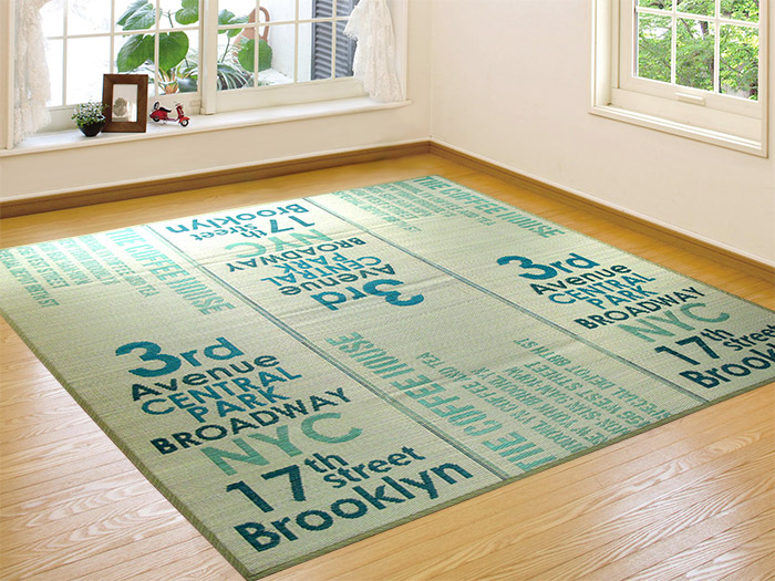 い草 ラグ 2畳 180×180cm オールシーズン 防ダニ 抗菌 裏地付き ふんわり 英字 おしゃれ アクセント 二畳 本州・四国は送料無料 / チャプター / |  | 02