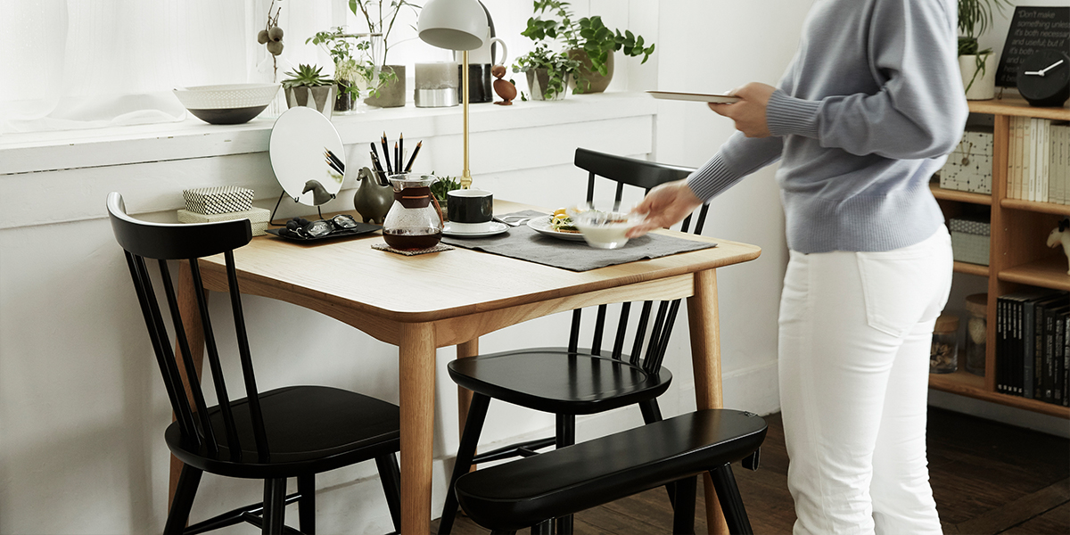 大塚家具 ダイニングテーブル シネマ3 2人用 幅85x奥行85cm 正方形