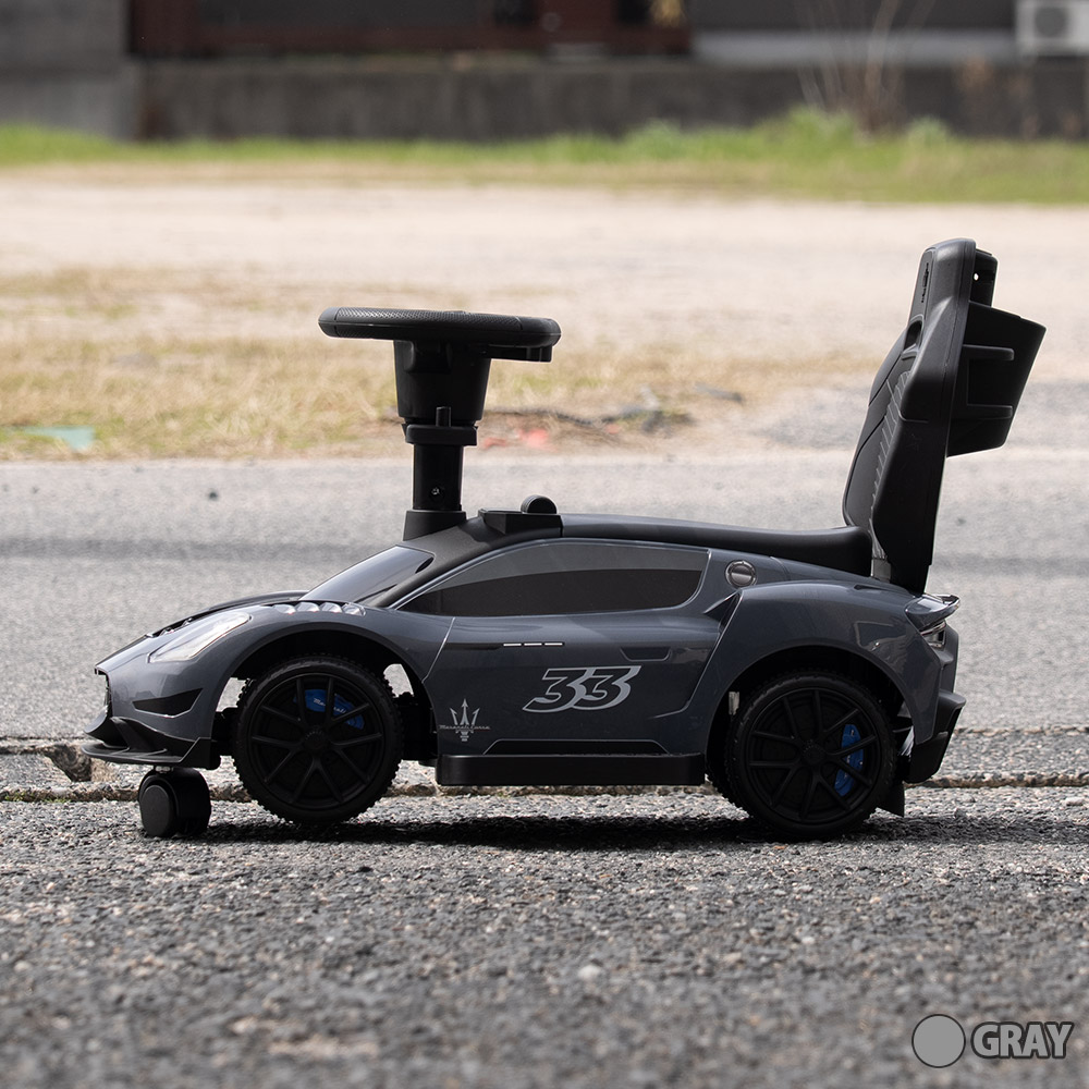 正規ライセンス】乗用玩具 マセラティ GT2 足蹴り 1歳 2歳 3歳 4歳 5歳
