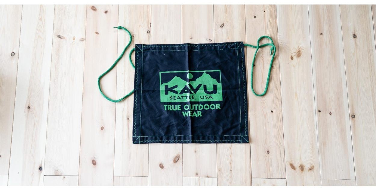 KAVU（カブー） トゥルーロゴ エプロン アウトドア キャンプ 前掛け