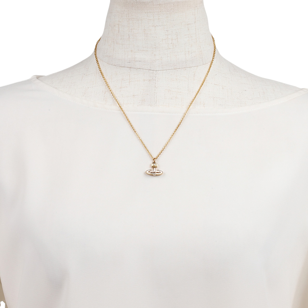 Vivienne Westwood（ヴィヴィアンウエストウッド） ネックレス 女性