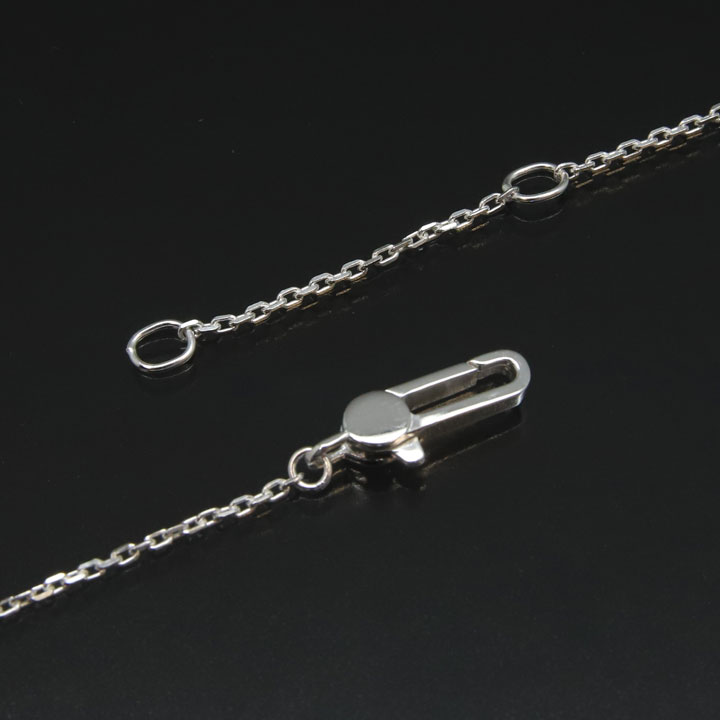 GUCCI（グッチ） ネックレス ペンダント プレートペンダント 223514