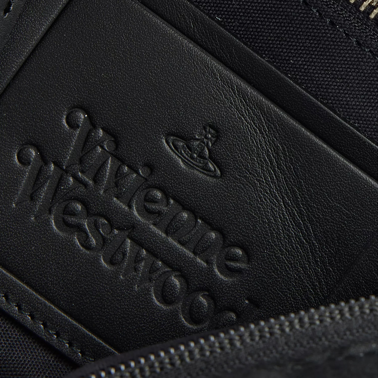 Vivienne Westwood（ヴィヴィアンウエストウッド） ショルダーバッグ