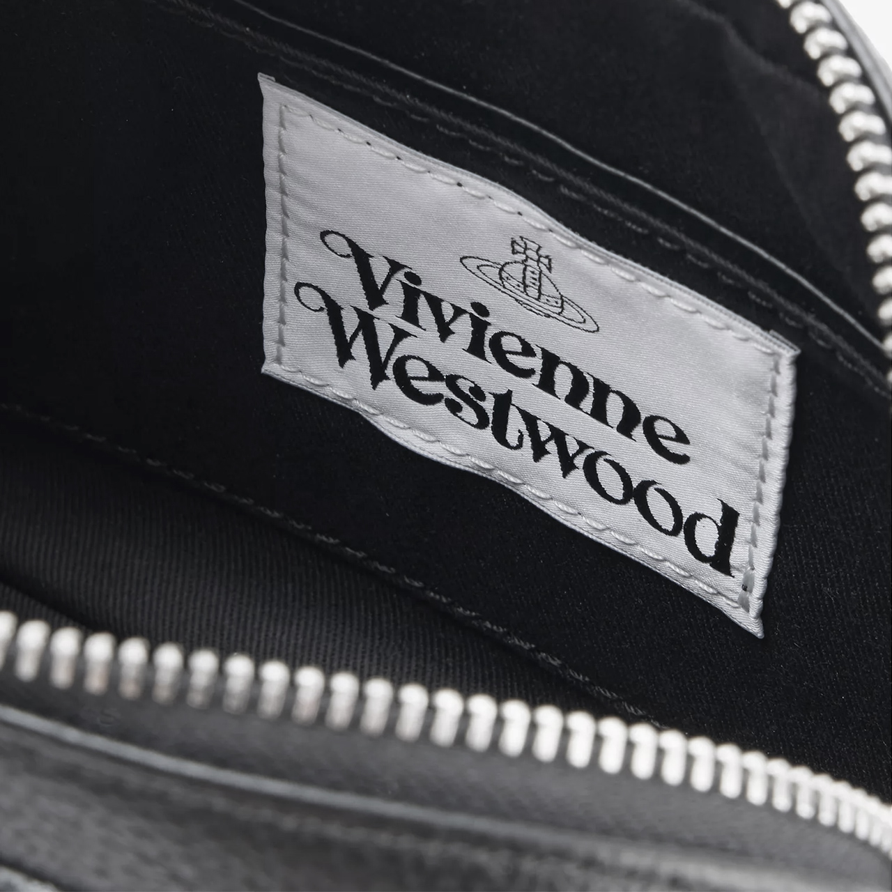 Vivienne Westwood（ヴィヴィアンウエストウッド） ショルダーバッグ