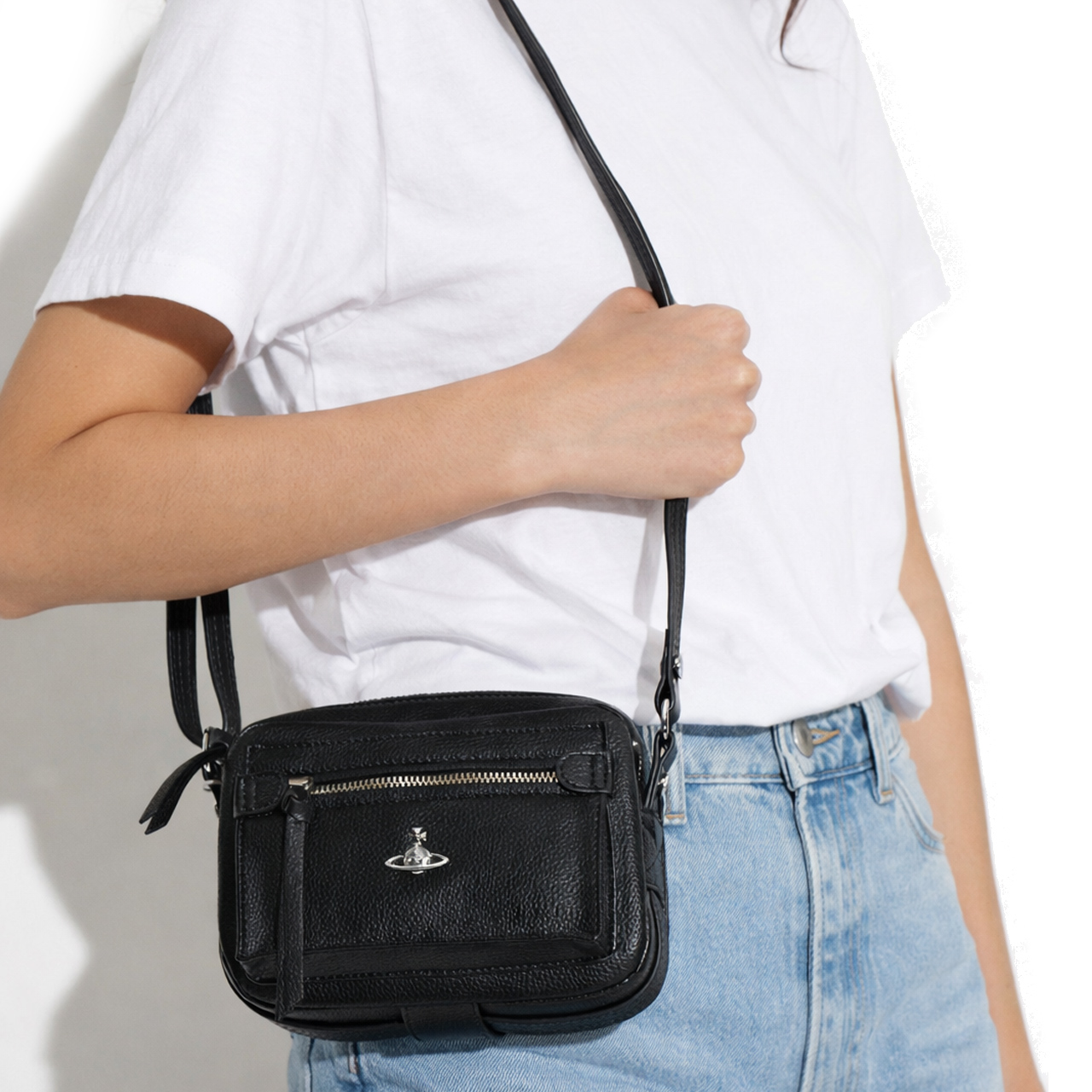 Vivienne Westwood（ヴィヴィアンウエストウッド） ショルダーバッグ
