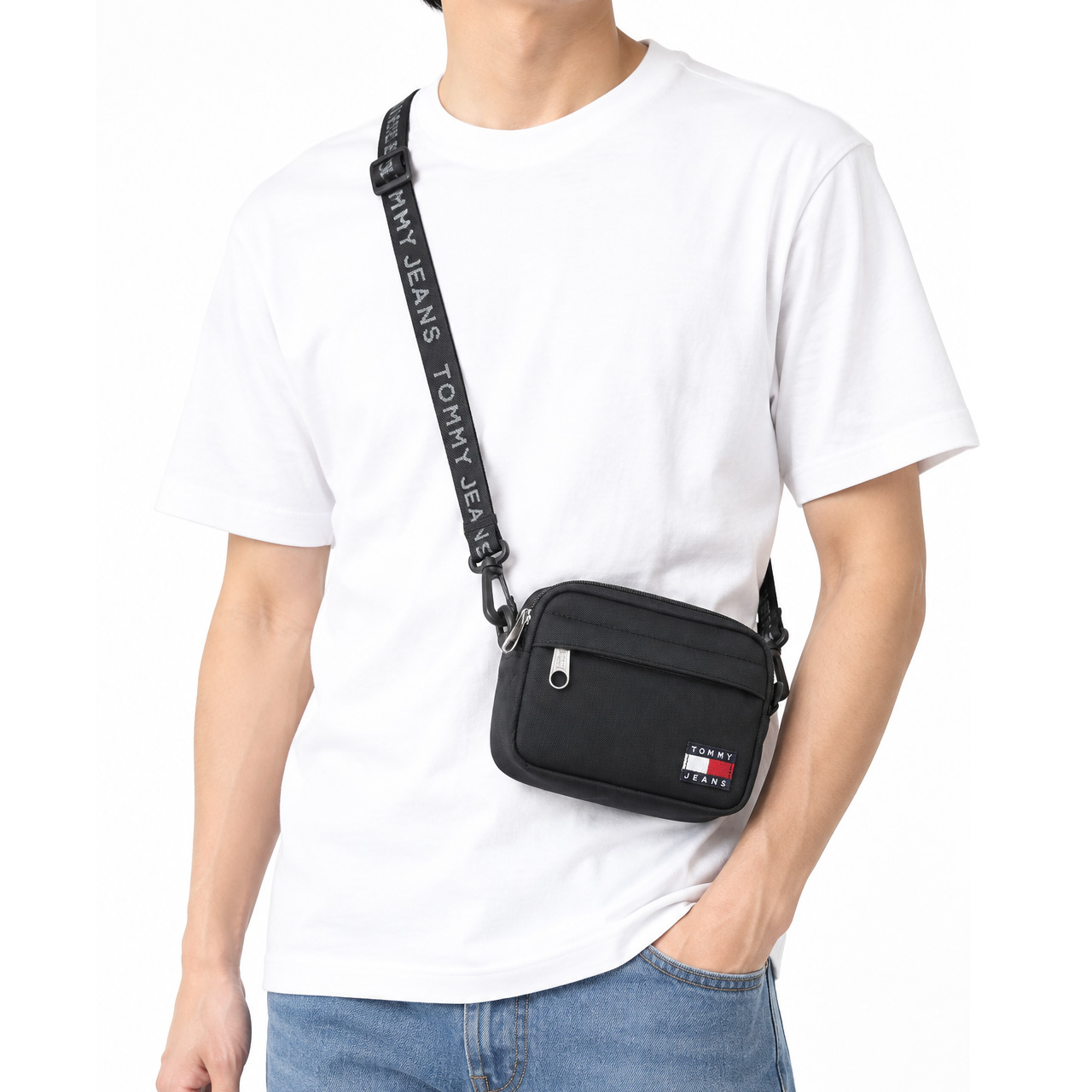 TOMMY HILFIGER（トミー・ヒルフィガー） トミージーンズ クロスバッグ