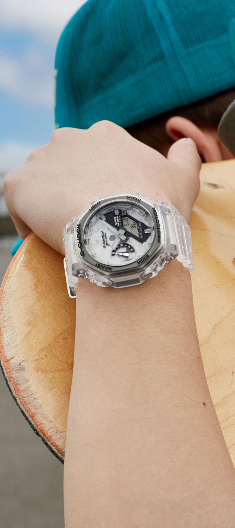 G-SHOCK GA-2140RX-7AJR カシオ Gショック 40周年記念 Clear Remix 