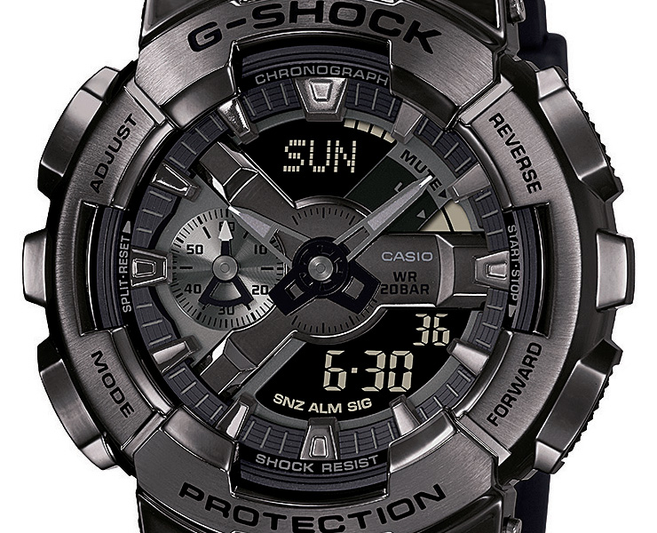 美品 CASIO G-SHOCK GM-110B-1AJF ブラック/ブルー GM-110BB-1AJF | CASIO