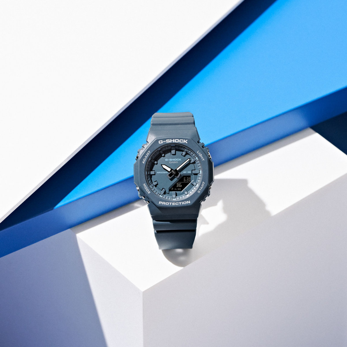 G-SHOCK Gショック スモールサイズ GMA-P2100BA-2AJF ブルー CASIO