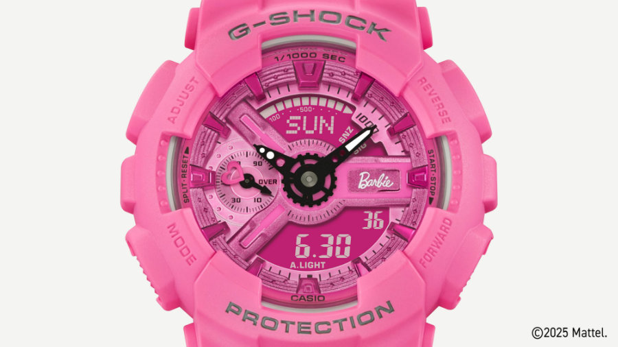 G-SHOCK WOMEN ミッドサイズ Barbie コラボ GMA-S110BE-4AJR