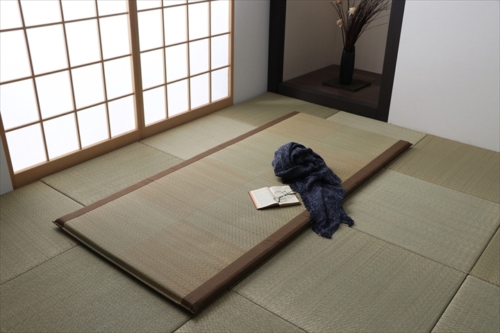 新品 い草 ラグ 国産 ごろ寝マット くつろぎ 折畳み可 約90×200cm コ イケヒコ い草 い草マット 国産 ごろ寝マット くつろぎ 折畳み可