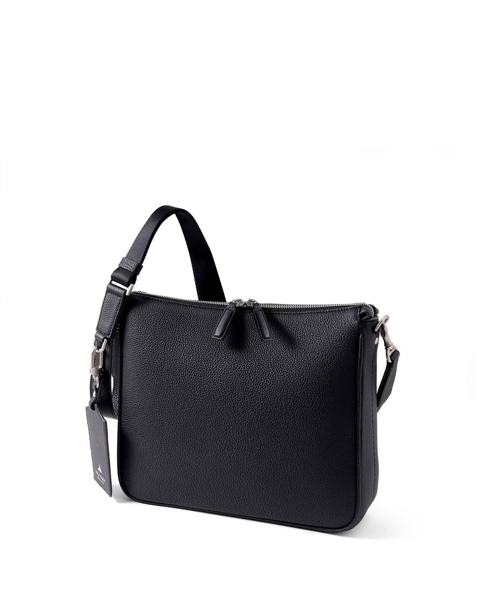 FUJITAKA フジタカ公式 レザーショルダーバッグ B5 (トーノ) No.674101