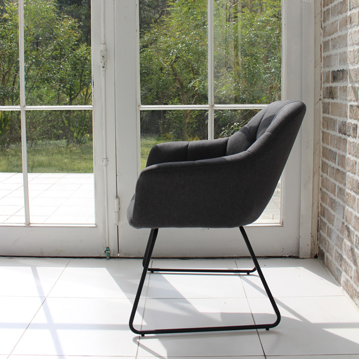 ダイニングチェア 北欧風 ファブリック 肘置き 肘掛け おしゃれ