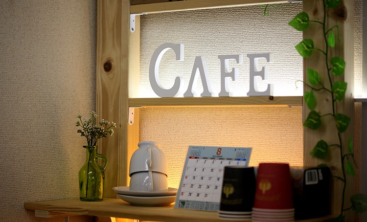 アルミフレーム