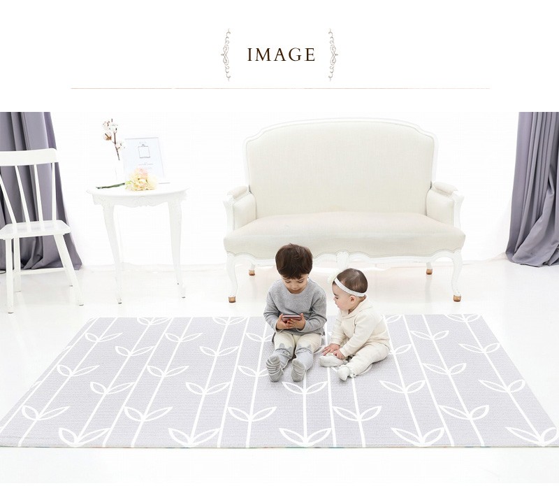 特別セーフマット 赤ちゃん フロアマット 床 Peマット 防炎 リバーシブルで使える ふかふかキッズプレイマット ミディアムサイズ ジャングルフレンズ カーペット ラグ マット 家具 インテリア 13 421 Www Jesuitnola Org