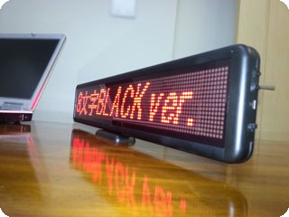 LEDボード128赤BLACK - 小型LED電光掲示板（8文字画面表示版