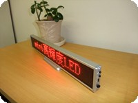 LEDミニボード128赤 - 小型LED電光掲示板（8文字画面表示版