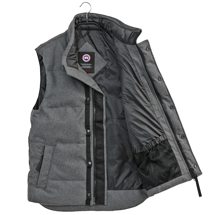 CANADA GOOSE カナダグース ブラックレーベル ダウンベスト