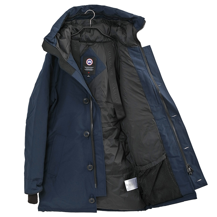 新品同様　カナダグース　シャトーパーカーネイビー　Sサイズ CANADA GOOSE（カナダグース） ダウンジャケット シャトーパーカ