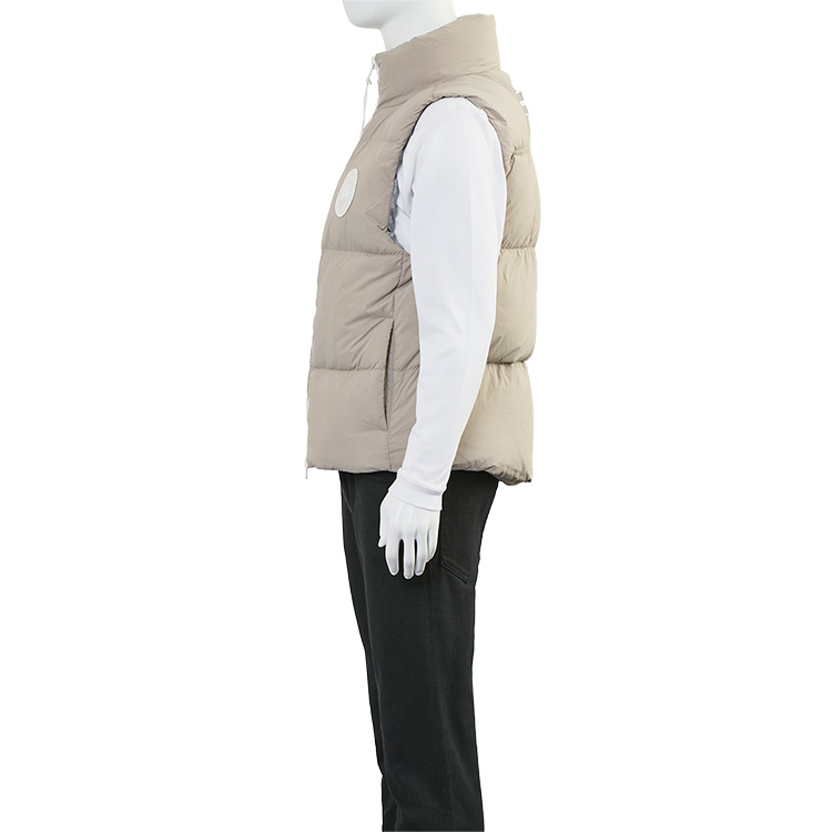CANADA GOOSE（カナダグース） ダウンベスト ローレンス ホワイト