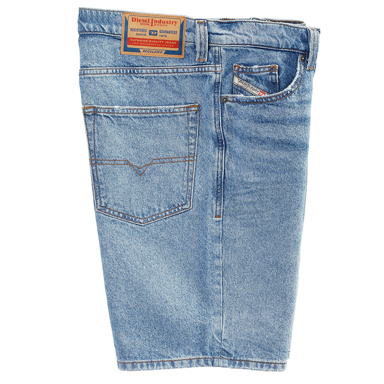 DIESEL デニム ハーフパンツ レギュラーフィット A064300DQAF-01 DIESEL ディーゼル デニム ハーフパンツ レギュラーフィット