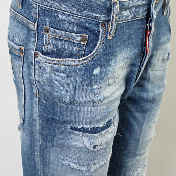 DSQUARED2 スーパーツインキー 42 Super Twinky スキニー DSQUARED2（ディースクエアード） スーパーツインキー ジーンズ MEDIUM