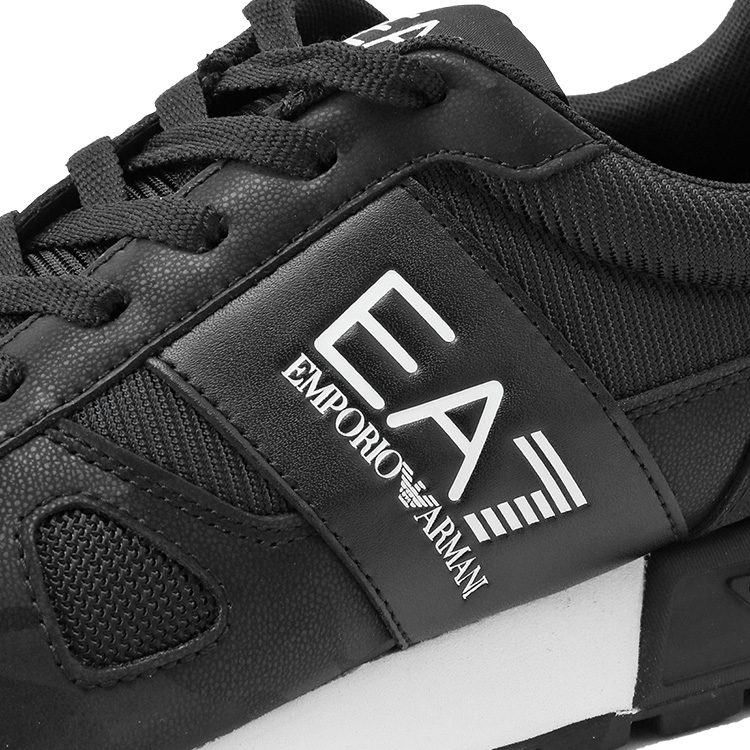 EA7 アルマーニ スニーカー 迷彩 EMPORIO ARMANI Black & White