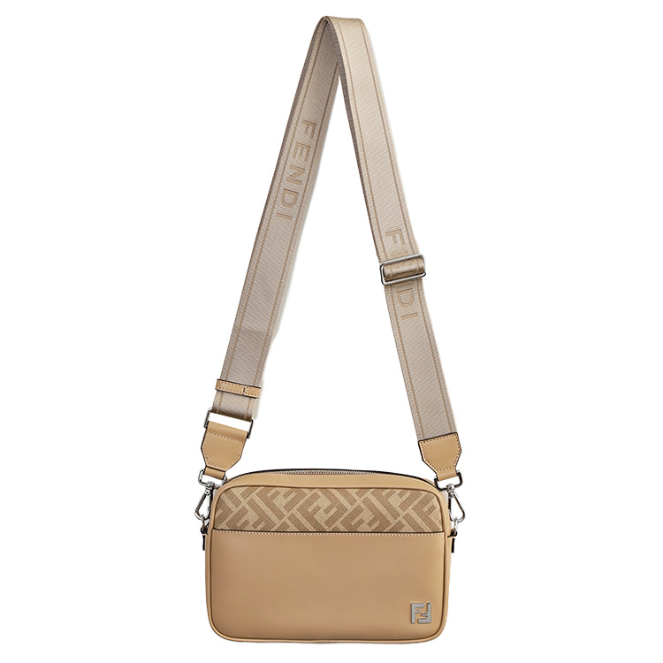 FENDI（フェンディ） スクエアFF カメラケース 7M0286-AV83-F19VE